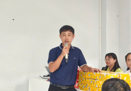 B'LAOFOOD TỔ CHỨC LỄ TUYÊN DƯƠNG – KHEN THƯỞNG CON CBCNV ĐẠT THÀNH TÍCH TỐT TRONG NĂM HỌC 2024–2025